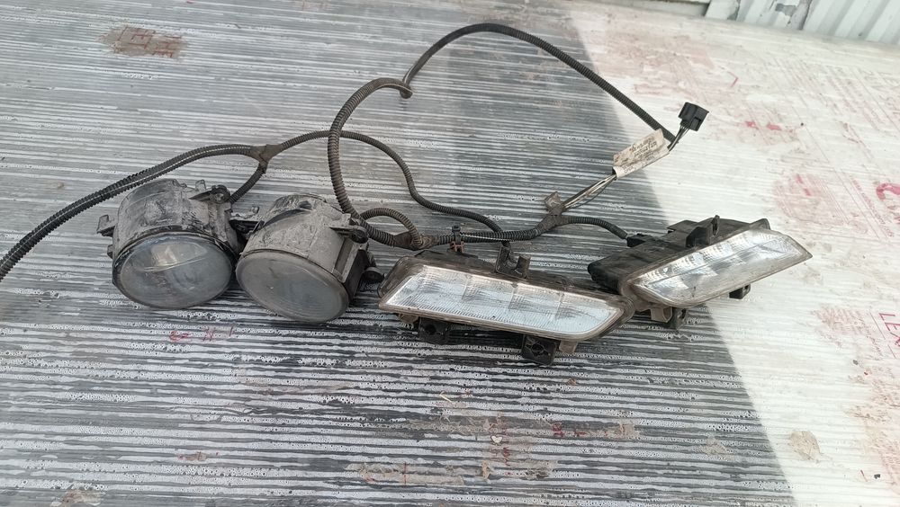 Vendo faróis de nevoeiro Renault Captur ano 2012