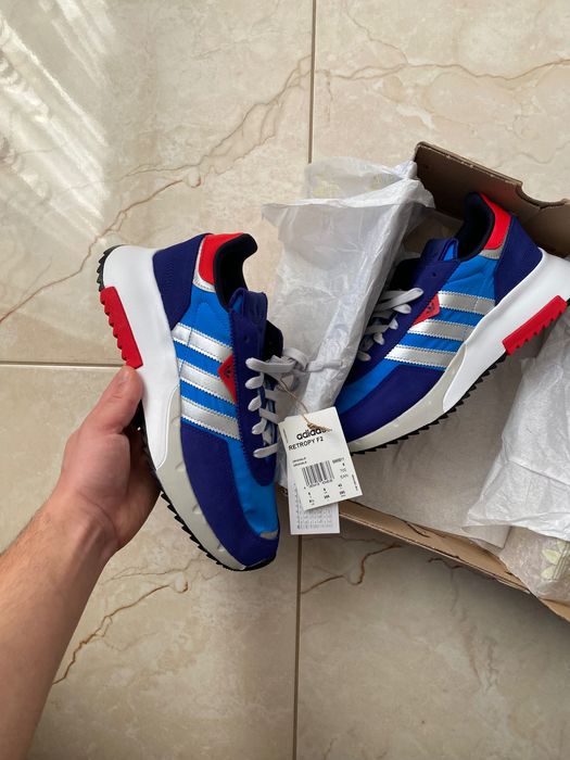 Adidas Retropy F2 (оригінал)