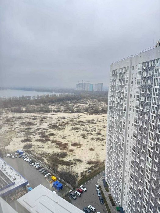 продаж 2к жк Ревуцький Лебединий держ програми Сертифікат