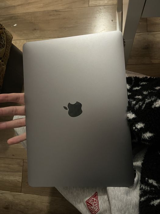 skrzydlo do macbooka Pro A2251 A2289