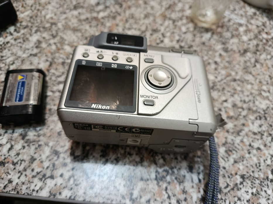 Фотоапарат Нікон