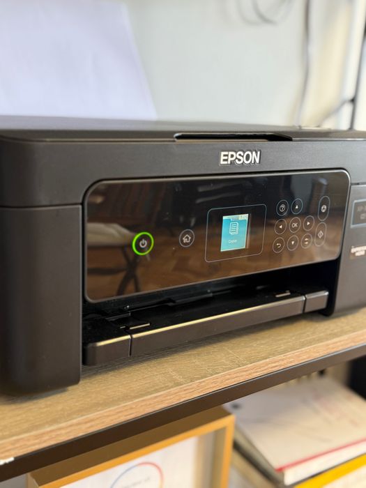 Impressora EPSON Expression Home XP-3205-Multifunções - Jato de Tinta