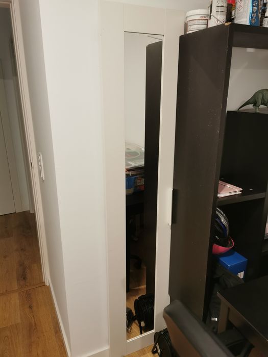 Espelho porta Roupeiro