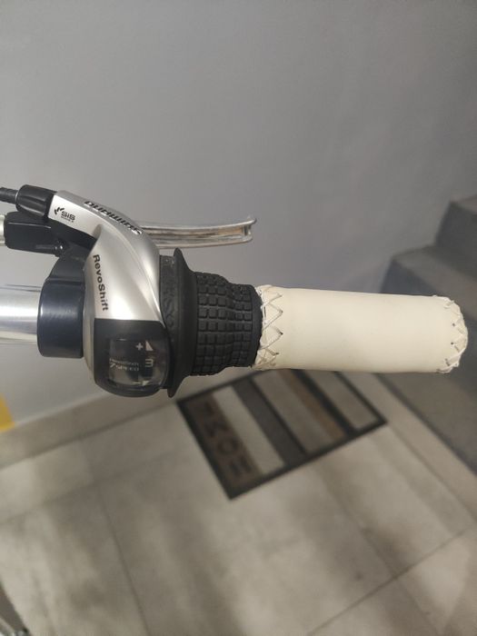 Rower miejski rama aluminiowa koła 28