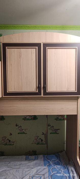 Продам двухъярусную кровать