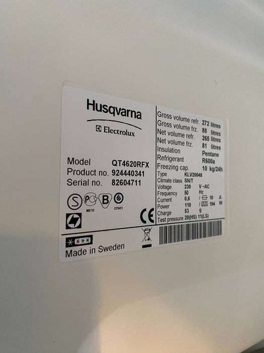 Сірий Двокамерний Холодильник Husqvarna (Electrolux), висота 200 см, No Frost, З Швеції!
