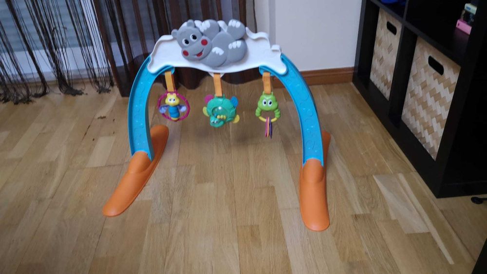 Hippo musical gym da Chicco com caixa