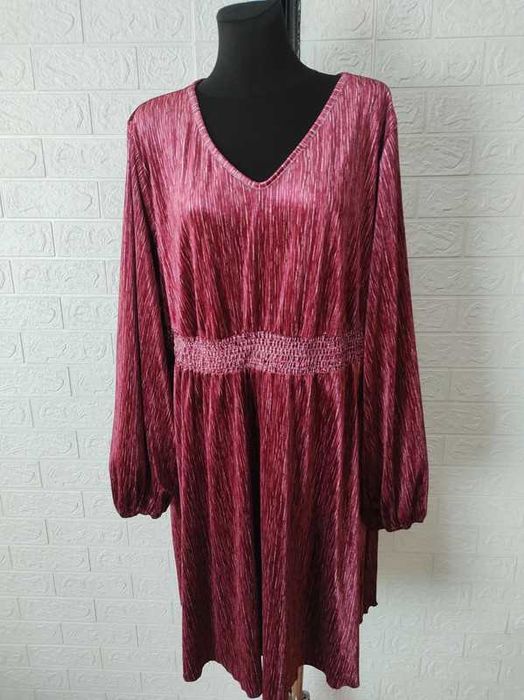 Sukienka piękna elastyczny nowa rozmiar 48 cena 38 zł