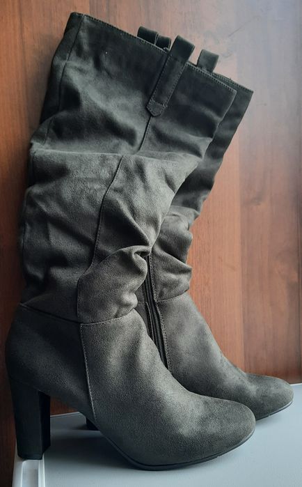 Zamszowe kozaczki, rozm.41, wkł: 26,5cm