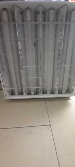 8 ARMADURAS ENCASTRE reflectoras (alumínio) 60x60 - LÂMPADAS INCLUIDAS