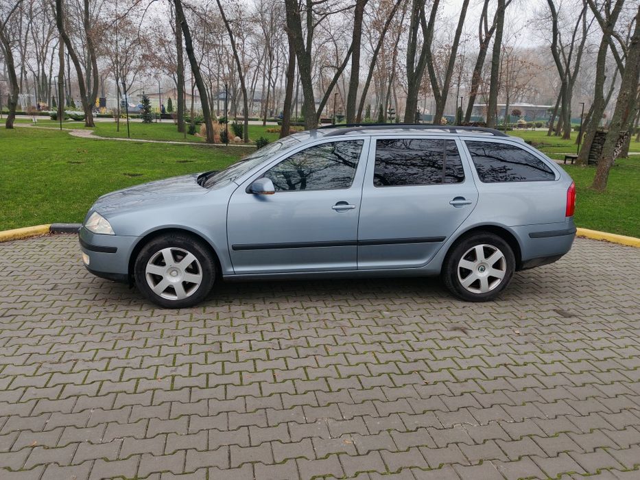 Skoda Octavia A5 Автомат 1.6 бензин. Максимальна комплектація