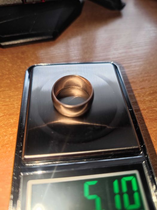 Продам золотые кольца 375/583/585