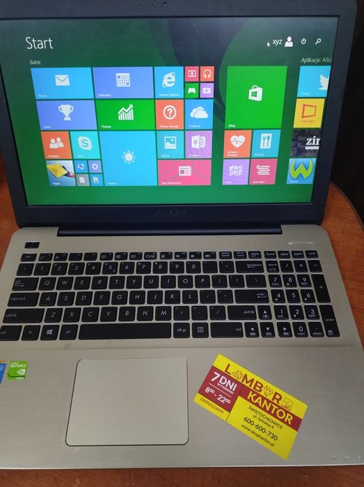 (2587/24st)laptop Asus R556L