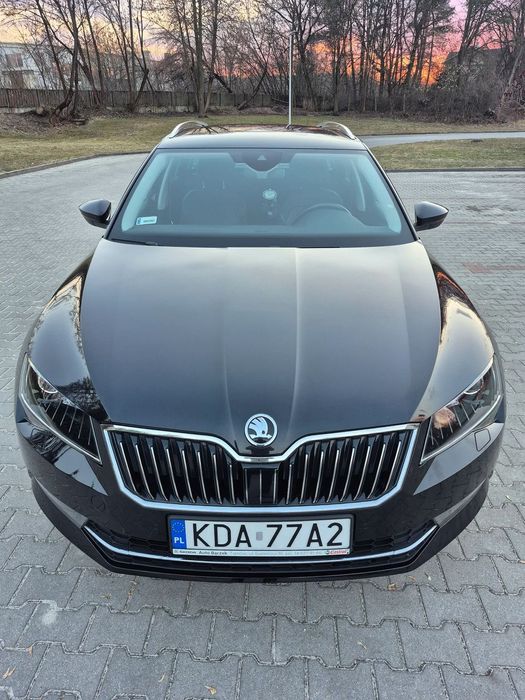 Skoda Superb pierwszy właściciel, garażowany, bezwypadkowy, przestrony, komfortowy