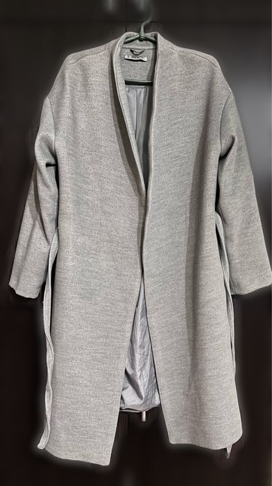 Пальто жіноче