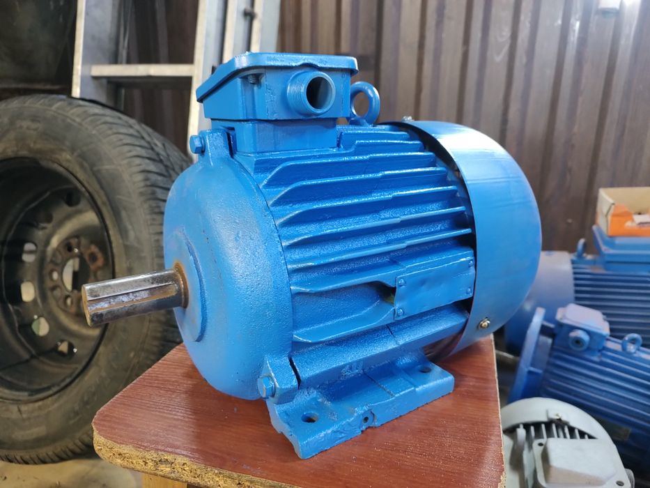 Электродвигатель електромотор електродвигун 3 кВт 1500 Обертів
