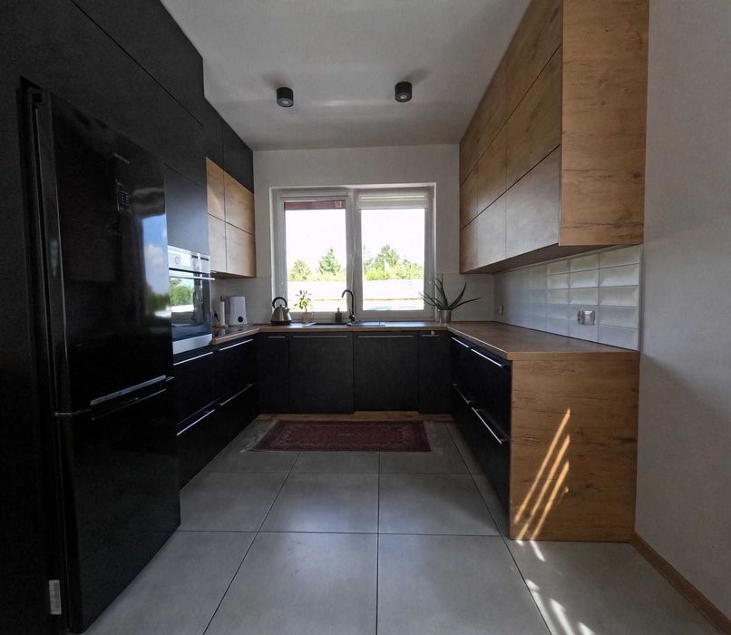 Przytulny dom parterowy 68 m² na dużej, ogrodzonej działce 20 arów