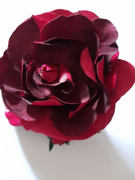 Квітка-брошка. Ручна робота