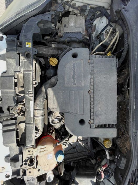 Fiat Grande Punto Evo 2012 para peças