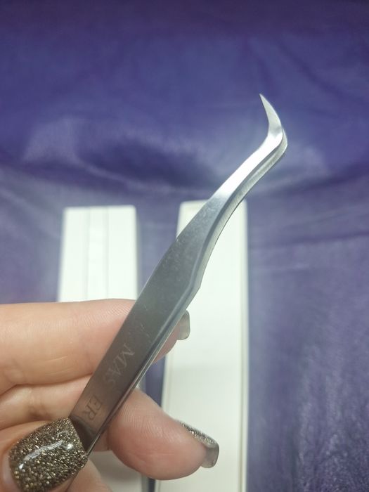 Пінцет Master від oh Ochi для нарощення вій