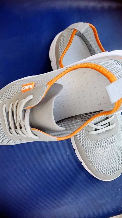 Літні кросівки сітка