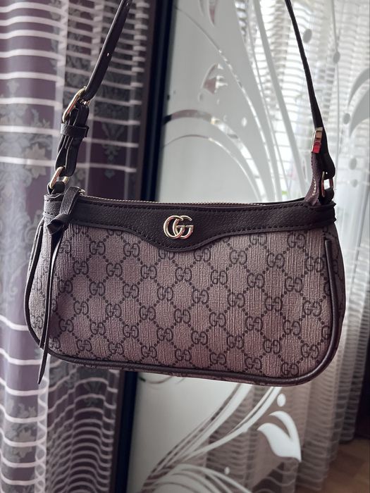 Сумка Gucci Ophidia коричневого кольору гучі