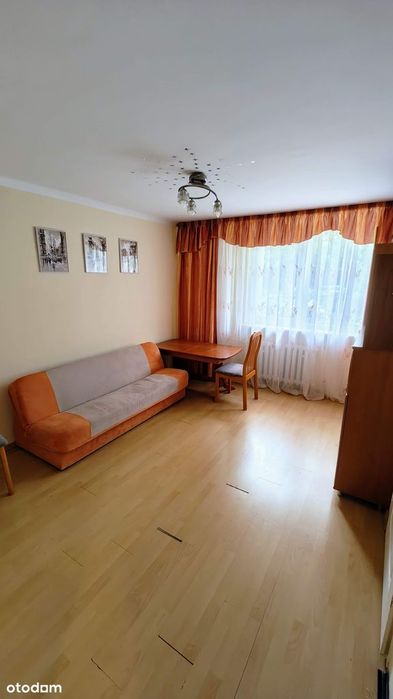 Przytulne mieszkanko na spokojnym osiedlu. 34m2. Parter. 2 pokoje.