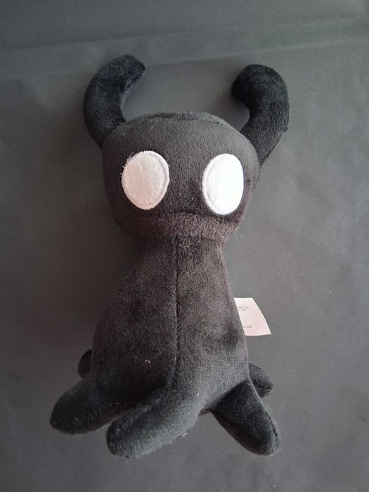 Maskotka z Hollow Knight