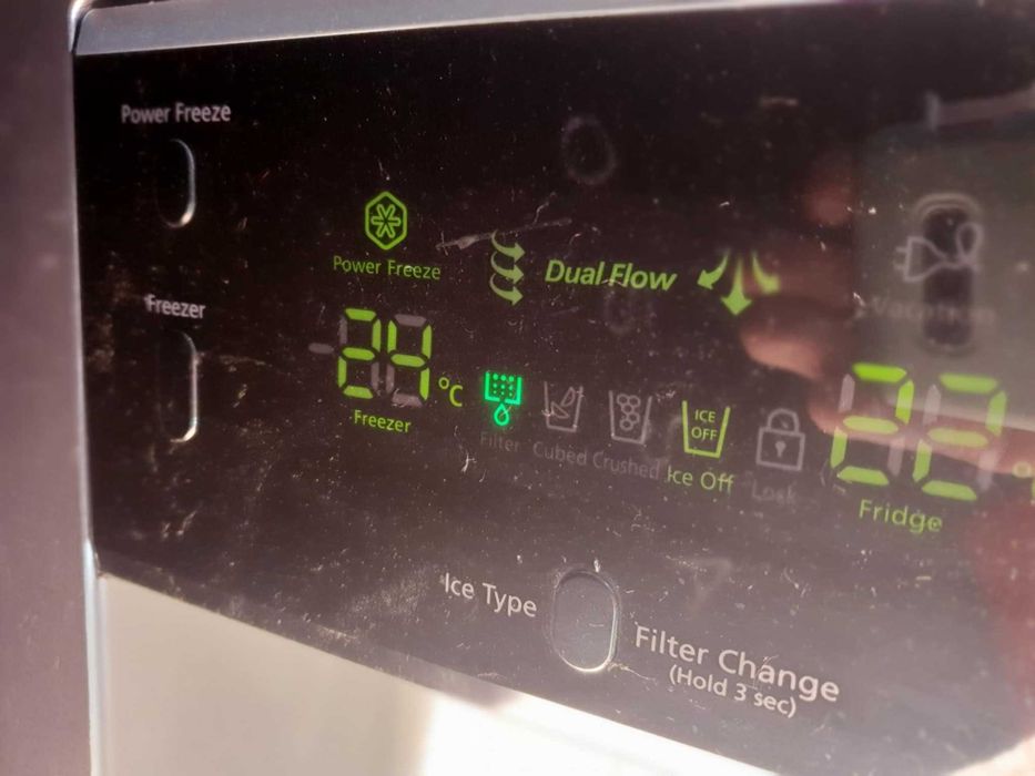 dzis lodowka samsung side by side z kostkarka