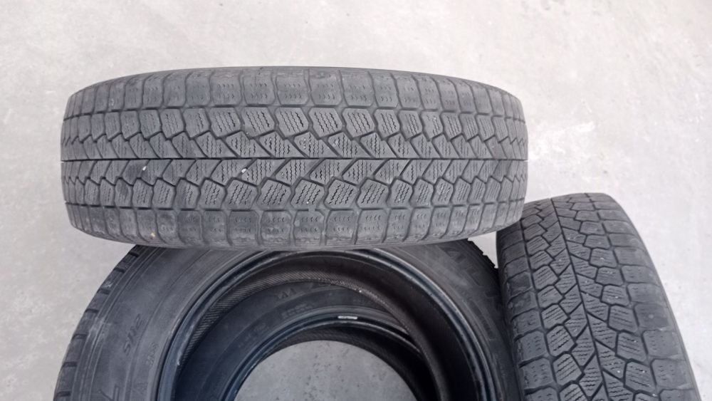 Шини зимові Falken Японія