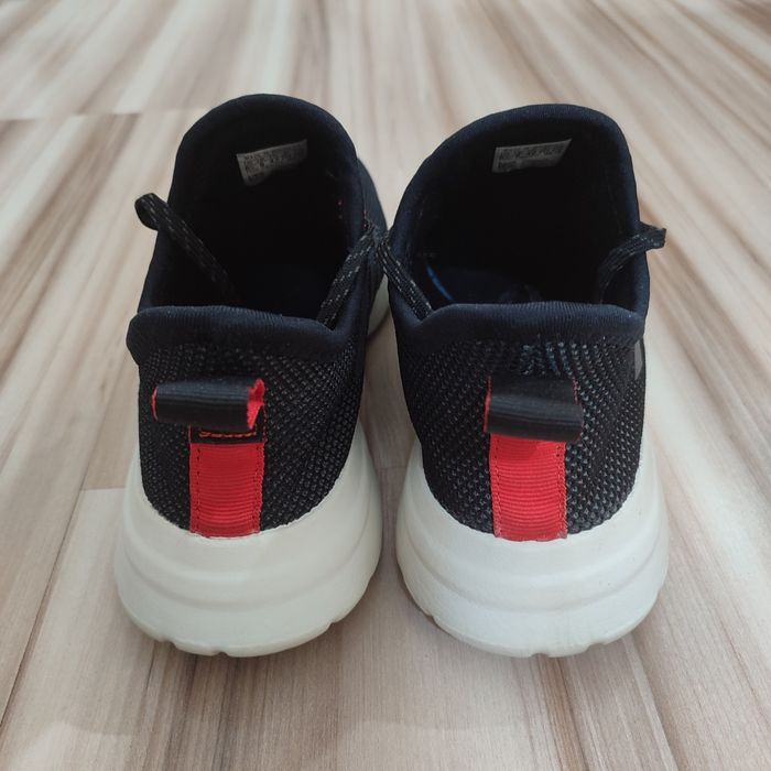 Sprzedam męskie buty Adidas rozmiar 42