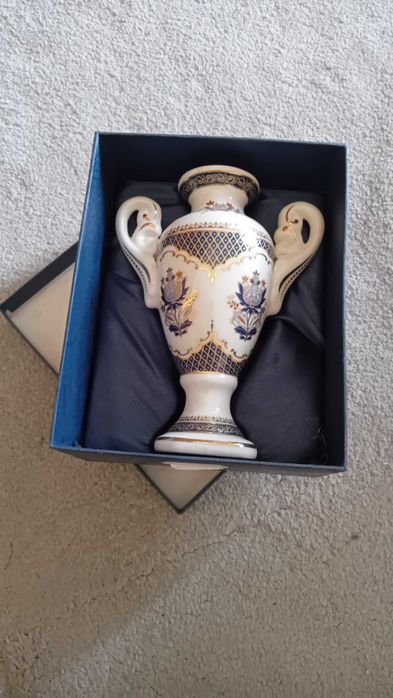 Peças em porcelana Portuguesa