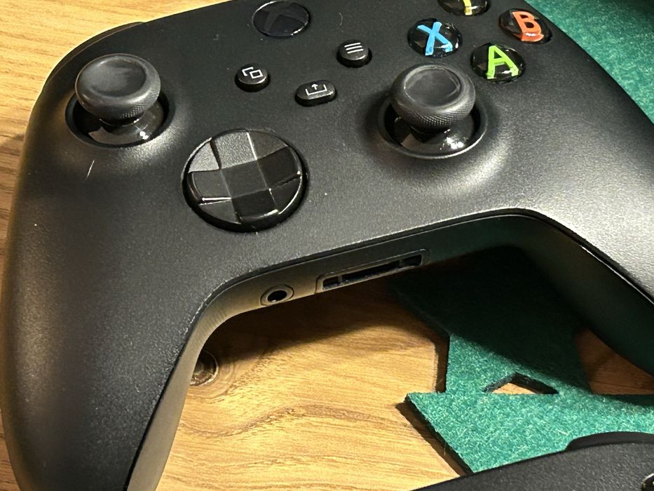 Konsola xbox series x dwa pady