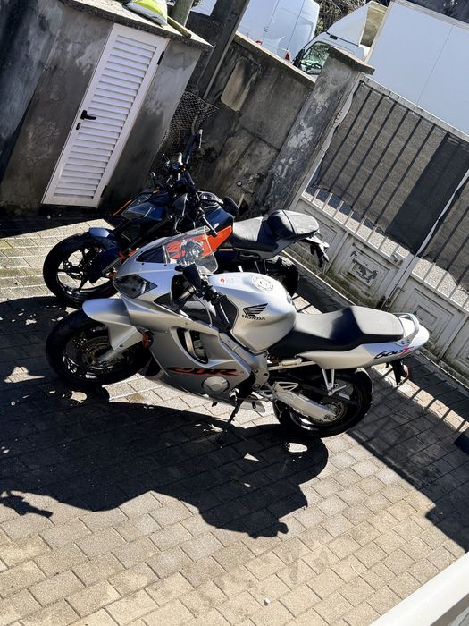 Honda CBR600 bom estado