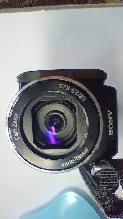 Sony HDR-CX110E (х25 опт. зум) + карта пам'яті 16 ГБ у подарунок