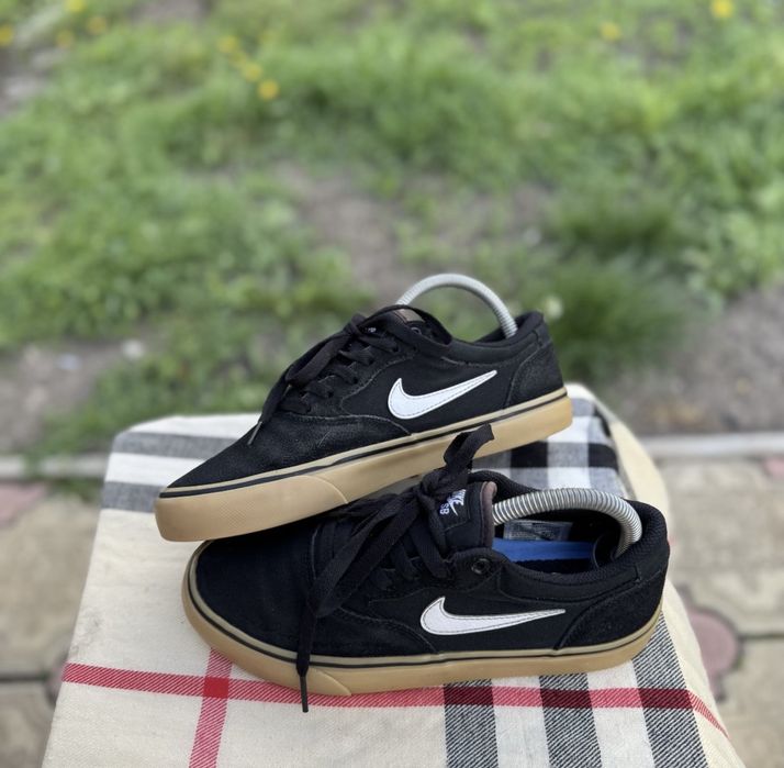 Nike SB  38 розмір