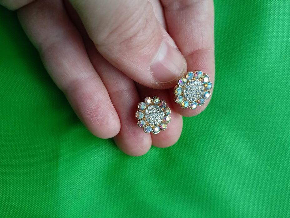 Kolczyki sztyfty srebrno- opalizujące