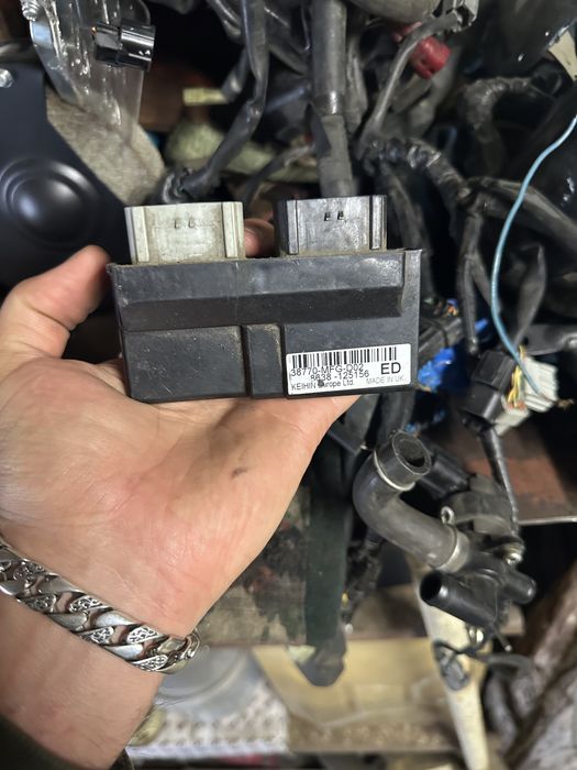 Продам двігатєль на Хонду CBR 600