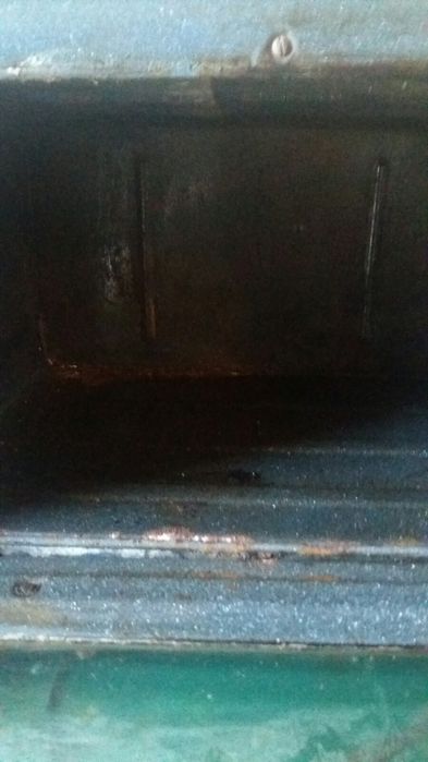 Продам єлектроплитуз духовкою 1200гр