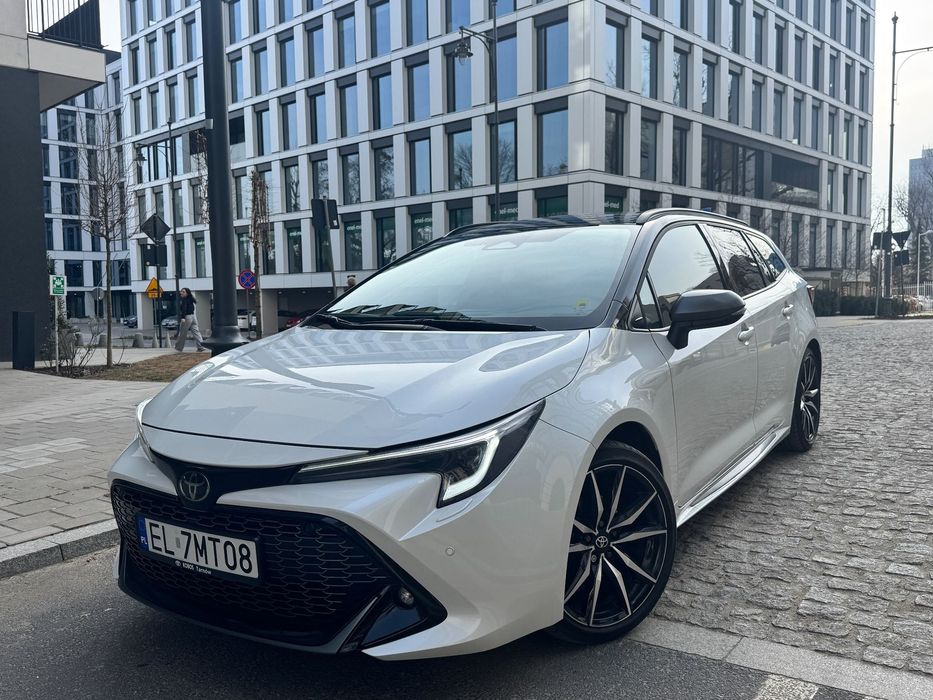 Toyota Corolla GR SPORT+ LPG 1.8 Odstępne leasingu 15 000zł + 1812 zł RATA