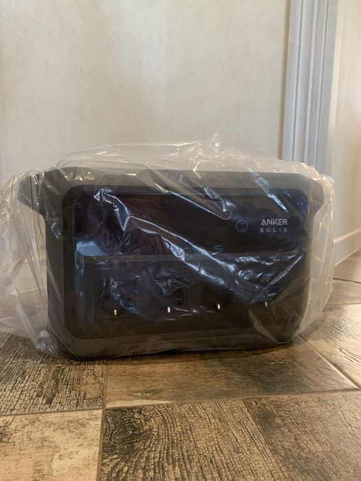 Продам нову  зарядну станцію Anker Solix C2000 Gen2