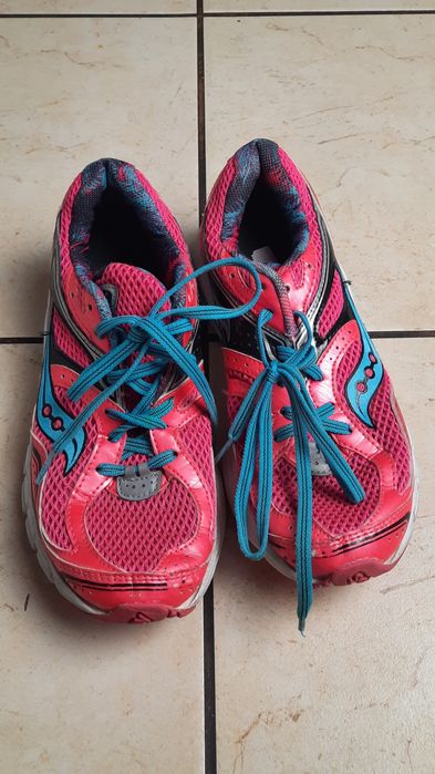 Buty do biegania Saucony Cohesion 9 roz. 38 Women