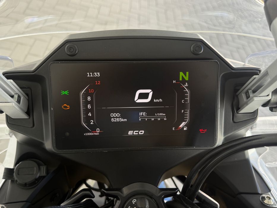 CFMOTO MT650 - 2023