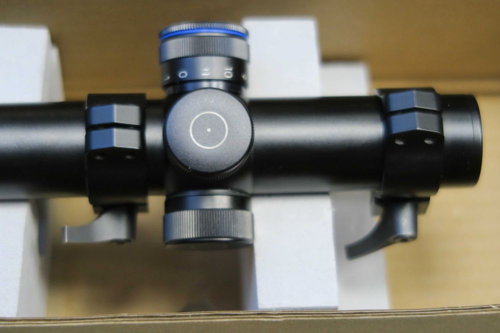 Luneta celownicza biegowa Schmidt & Bender 1.1-5x24 Stratos, LM FD7