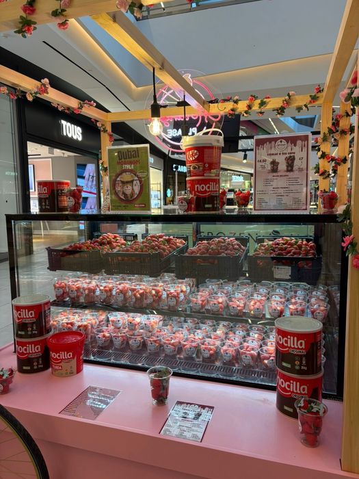 Vende-se Quiosque Comercial Premium | 3,50 m x 1,50 m | vitrine refrigerada 580 L