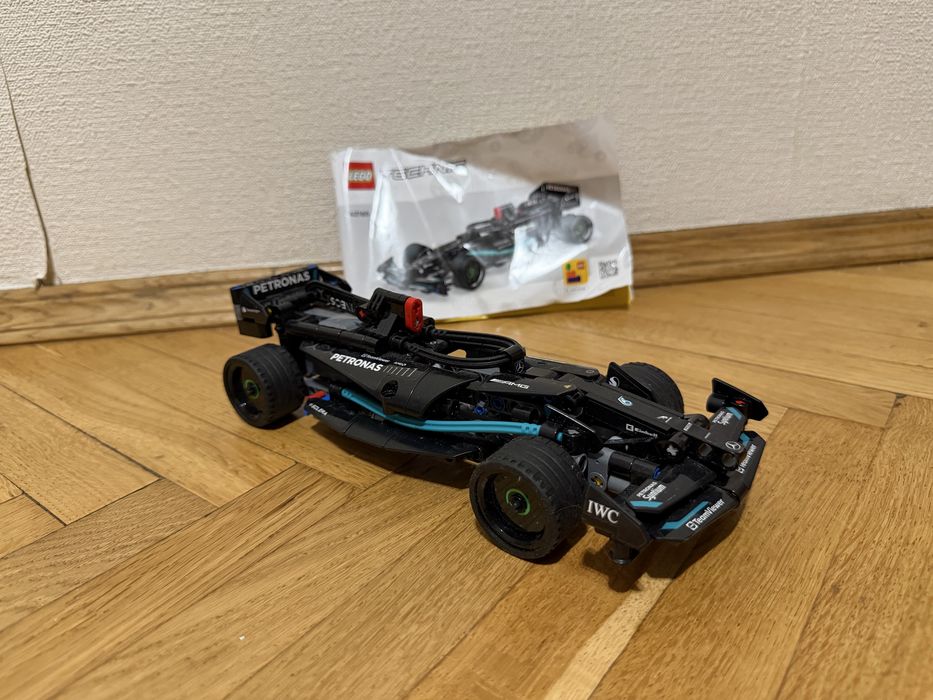 LEGO Technic Mercedes-AMG F1 W14 E
