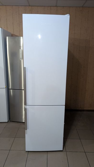 Холодильник Blomberg