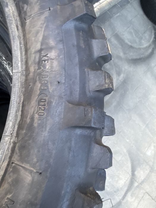 Мото шина скат 140/80/18 r18 Metzeler резина