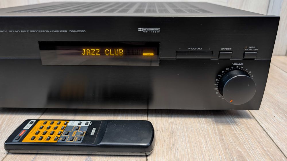 Yamaha DSP-E580 ! Wzmacniacz / Procesor dźwięku ! STAN GABINETOWY ! !