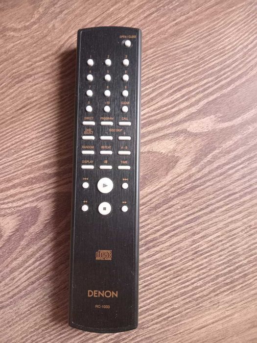 Продам CD-програвач чейнджер 5 дисків Denon DCM-500AE